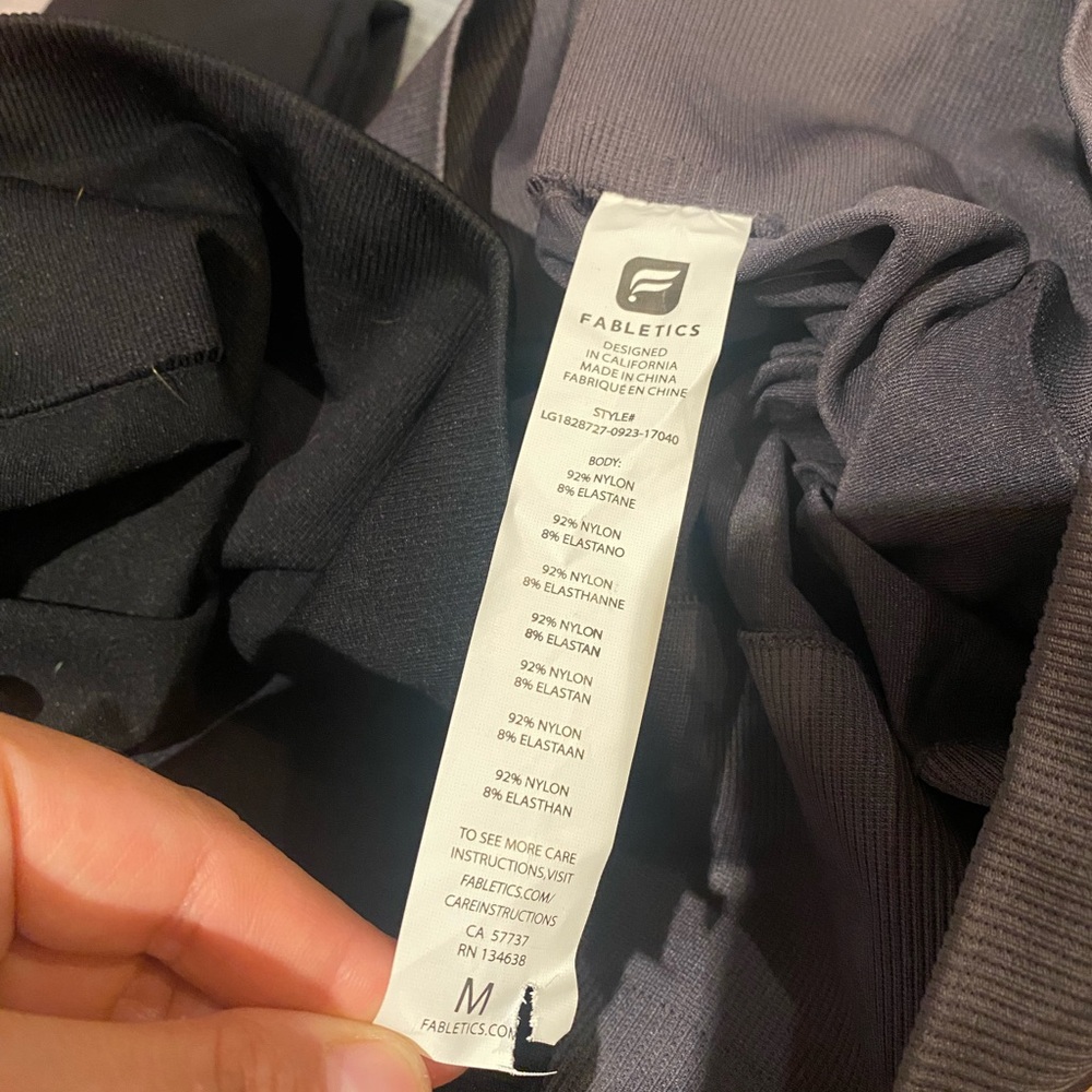 Fabletics High-Waisted Seamless Rib Leggings - Picture 4 of 4